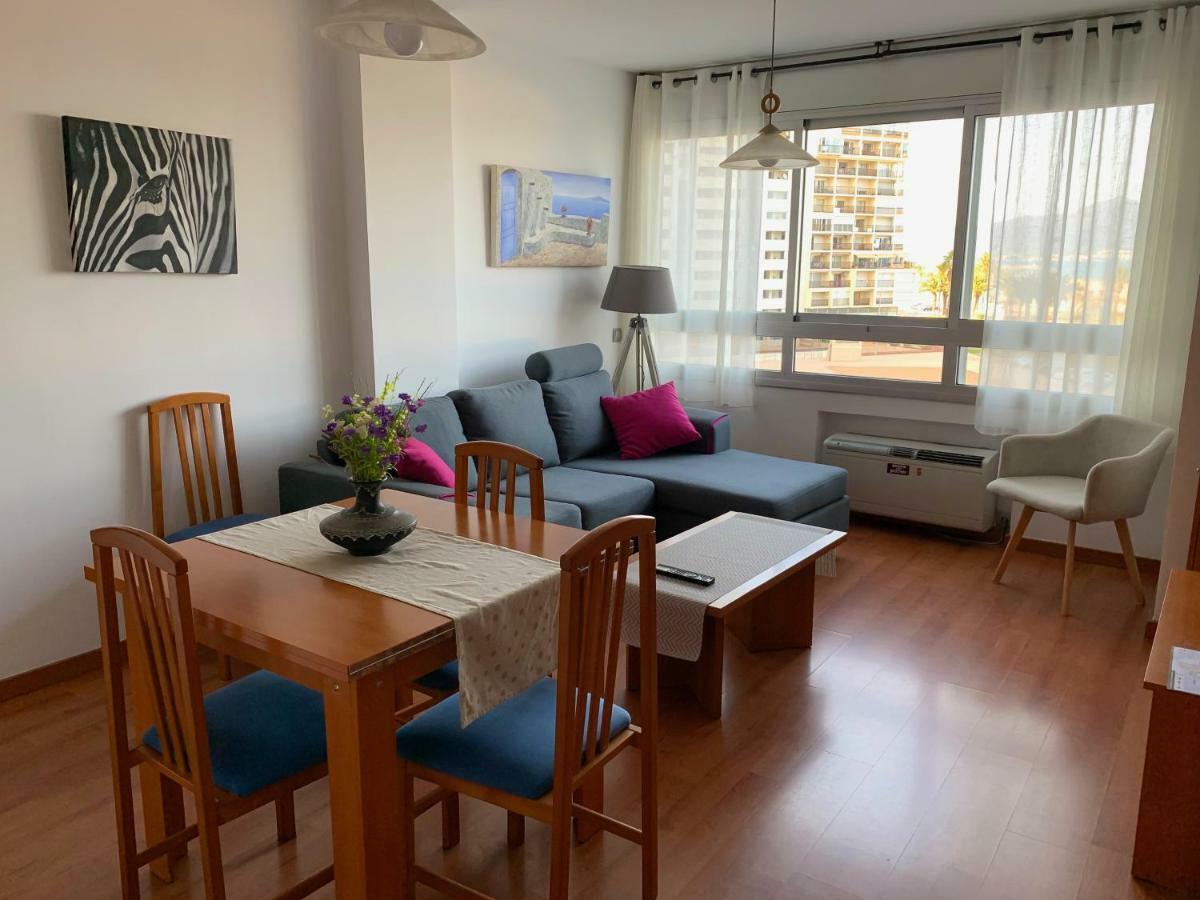 Apartamento En Primera Linea De Mar Apartment Empuriabrava Bagian luar foto